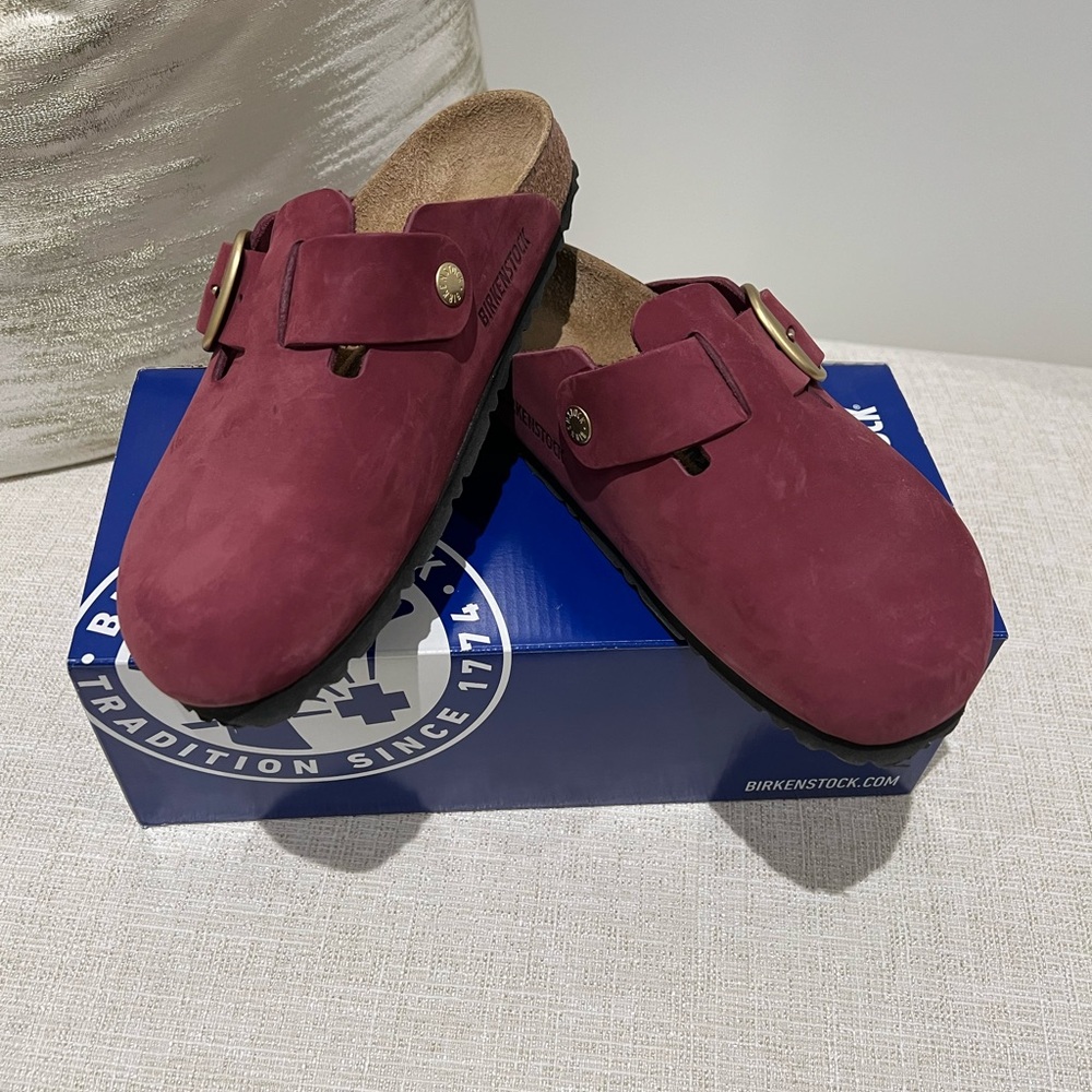 Birkenstock Women's Burgundy Mules